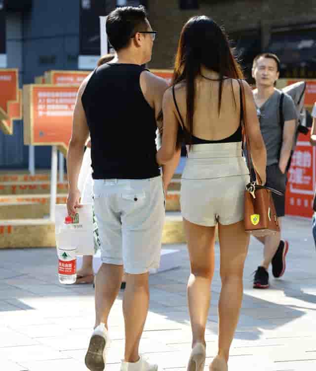 会议现场等您朋友圈文案