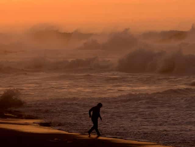 邮储银行连云港市分行举办“我与优质服务”主题演讲比赛