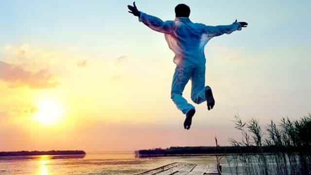 保险公司赔付责任人(机动车主要责任保险公司怎么赔付)